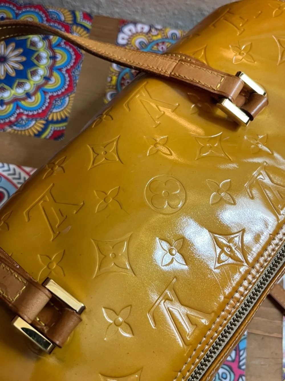 Louis Vuitton Vernis Papillon Pm Barrel Bag - Picture 14 of 14